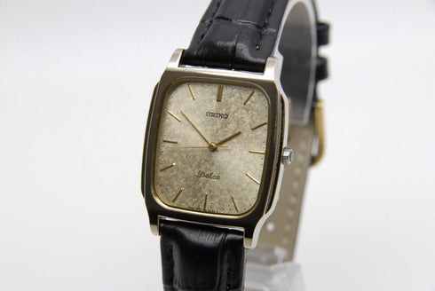 【 N MINT 】 Vintage Seiko Dolce 8N41-507A Gold Dial Quartz Men's Watch from JAPAN